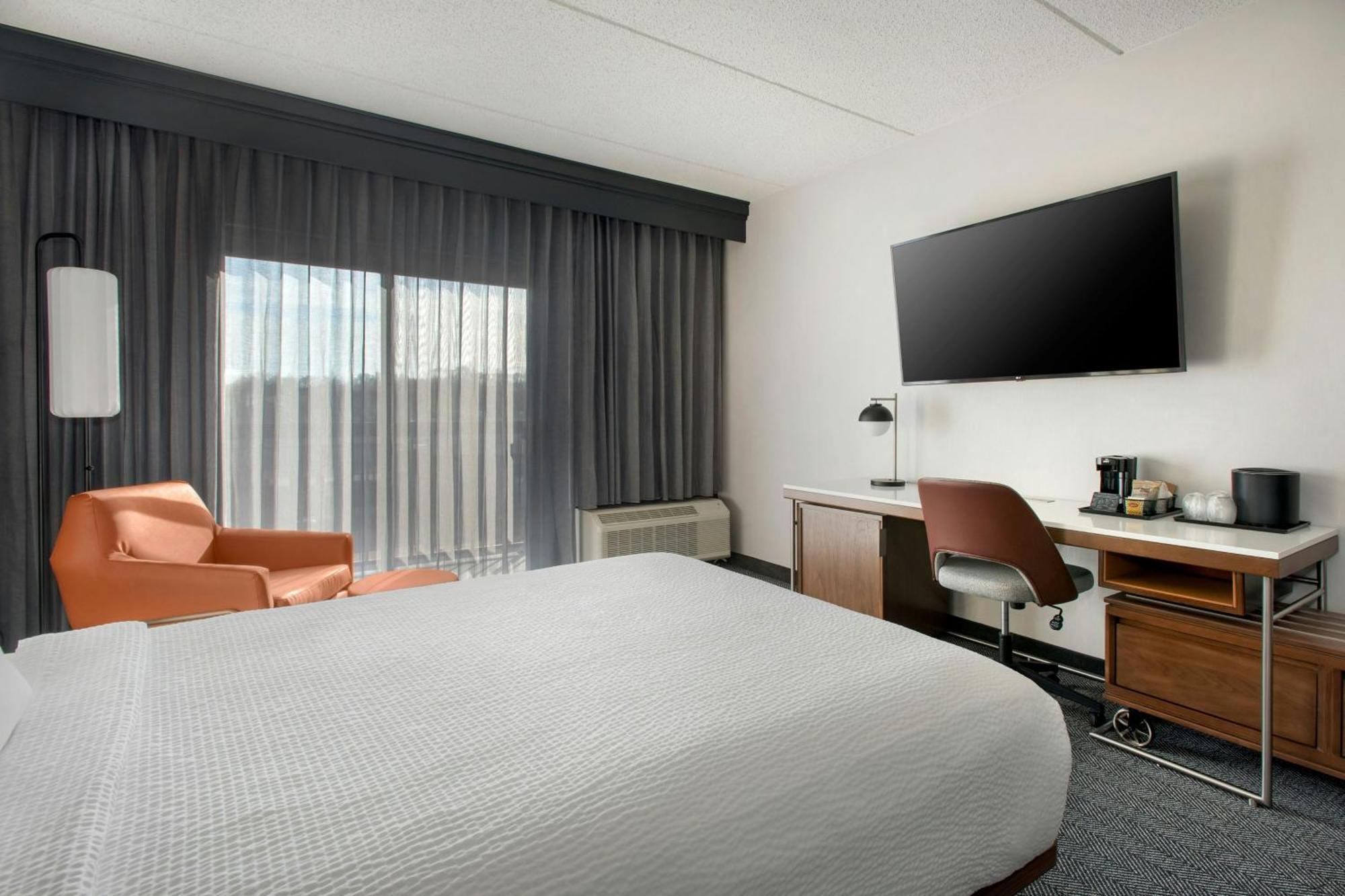Courtyard By Marriott Rye Hotell Eksteriør bilde