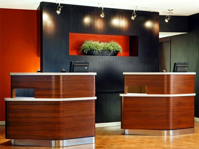 Courtyard By Marriott Rye Hotell Eksteriør bilde