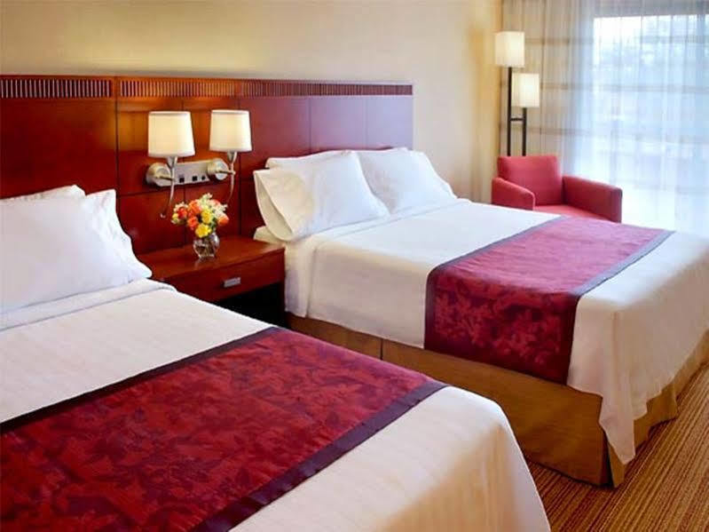 Courtyard By Marriott Rye Hotell Eksteriør bilde