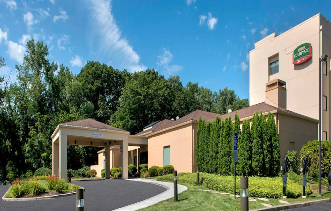 Courtyard By Marriott Rye Hotell Eksteriør bilde